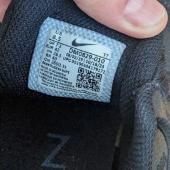 Nike Air Max Alpha Trainer 5 DM0829 010 black black Men's Left Shoe ONLY READ - Picture 3 of 3